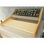 Synths & Wood Softube Console 1 & Fader Dual Solid Oak Stand