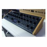 Synths & Wood Modal Electronics Argon8M/Cobalt8M End Cheeks Stand (solid oak)