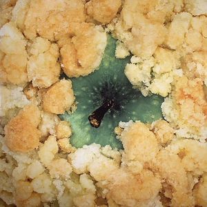 Apple Crumble Beneath My Feet