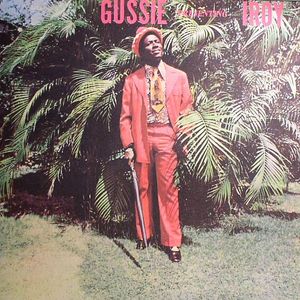 Gussie Presenting I Roy