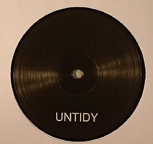 Untidy 002