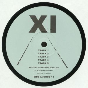 XI