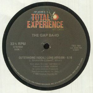 Outstanding (B-STOCK)