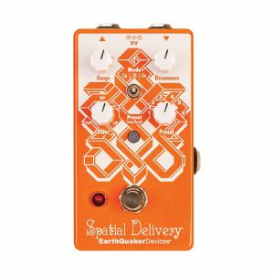 EarthQuaker Devices Spatial Delivery v3 Envelope Filter Effects Pedal With Sample & Hold