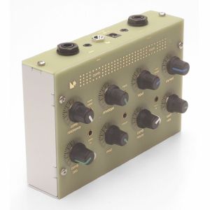 Lorre Mill Comb Room Patchable Delay Effects Unit