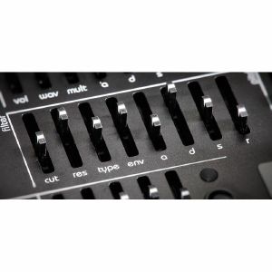 Twisted Electrons TWISTfm Polyphonic FM Synthesiser