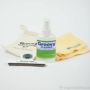 Bags Unlimited Groovy Vinyl Record Anti-Static Cleaning Kit