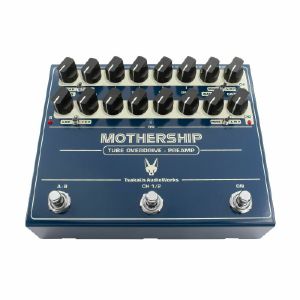 Tsakalis AudioWorks Mothership Real Tube Preamp Effects Pedal With Cabinet Simulation & MIDI Control (B-STOCK)