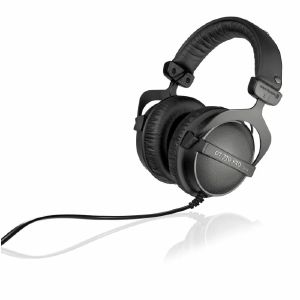 Beyerdynamic DT770 Pro Closed Dynamic Studio Headphones (32 Ohm)
