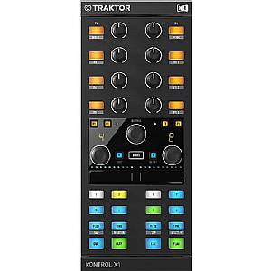 Native Instruments Traktor Kontrol X1 MK2 Performance DJ Controller