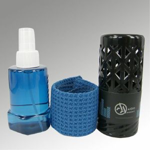 Audio Anatomy Vinyl Record Cleaning Spray & Microfibre Cloth