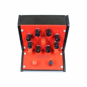 Sismo Qadrox Synthesizer & Sequencer (red)