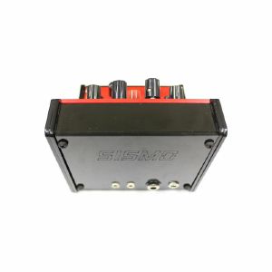 Sismo Qadrox Synthesizer & Sequencer (red)