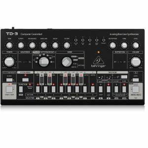 Behringer TD 3 BK Analogue Bass Line Synthesiser (black)