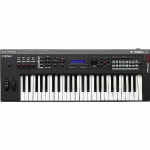 Yamaha MX49 Synthesizer with Cubase AI Audio Production Software (B-STOCK)
