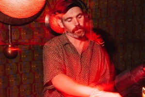 Carl H (ANIMALS ON PSYCHEDELICS )