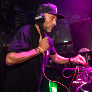 Groove Assassin