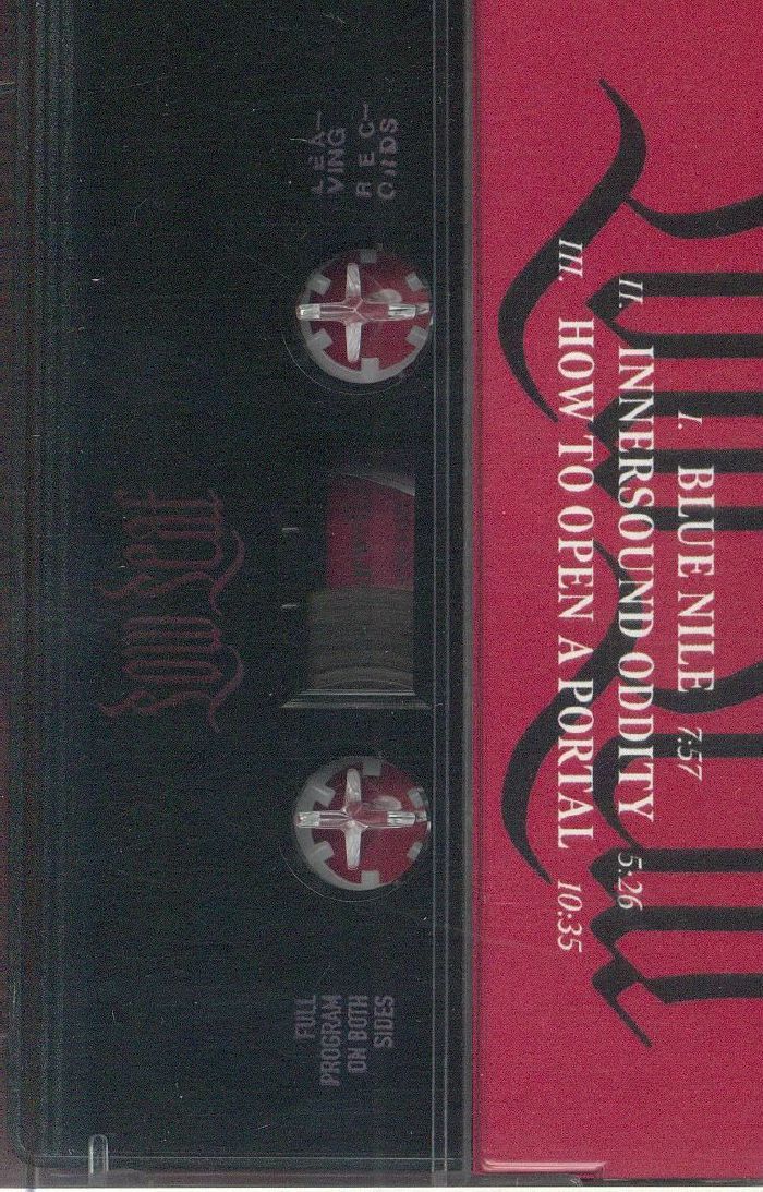 LOW LEAF - Red Moon