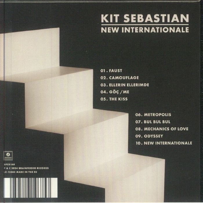 KIT SEBASTIAN - New Internationale