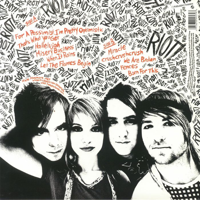 PARAMORE - Riot!