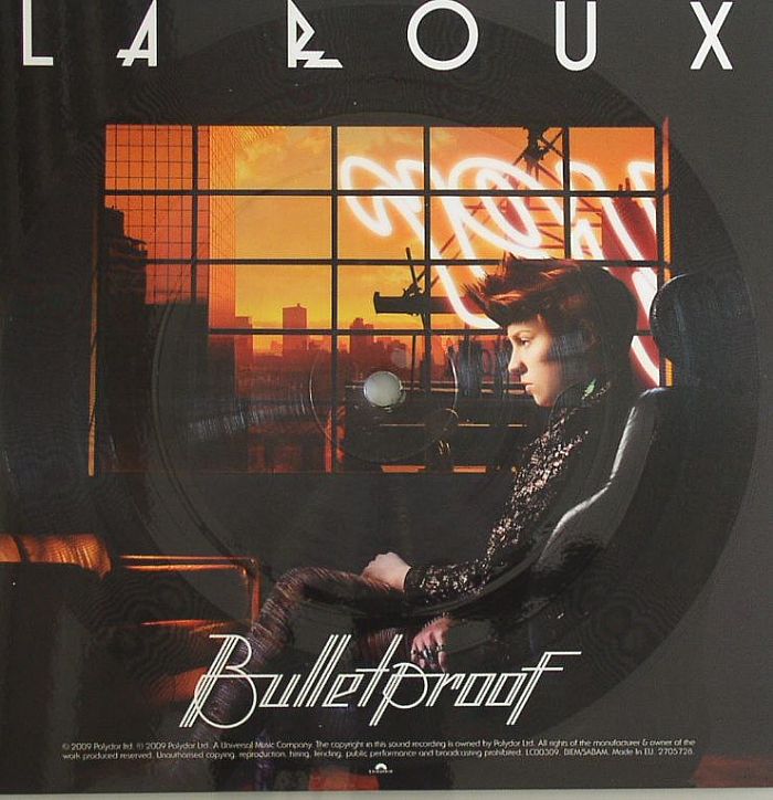 LA ROUX - Bulletproof