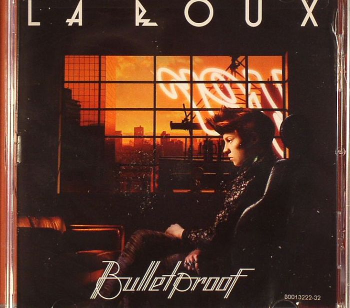LA ROUX - Bulletproof