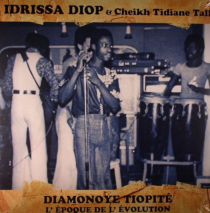 DIOP, Idrissa/CHEIKH TIDIANE TALL - Diamonoye Tiopite: L' Epoque De L' Evolution