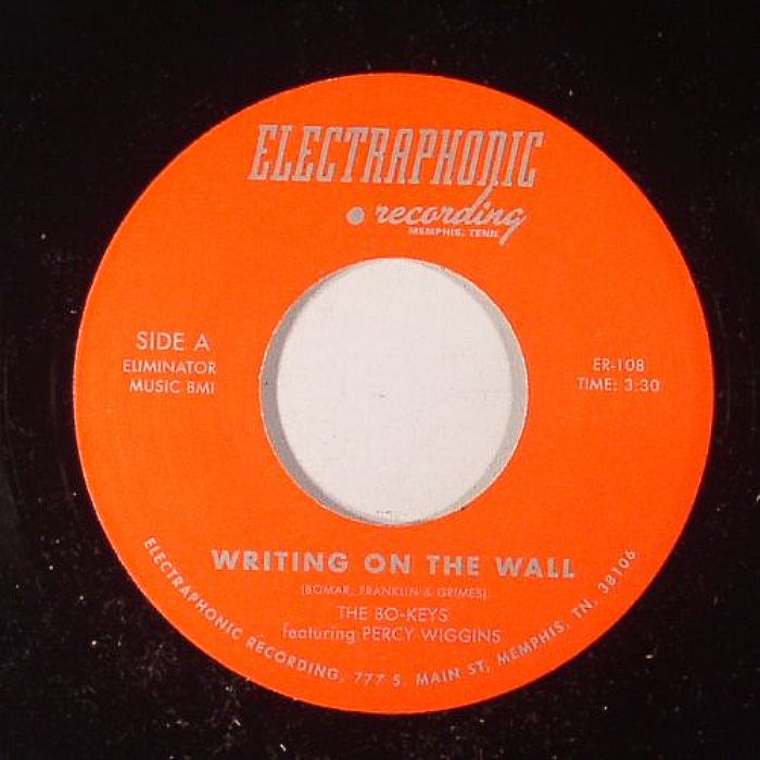 BO KEYS, The feat PERCY WIGGINS - Writing On The Wall