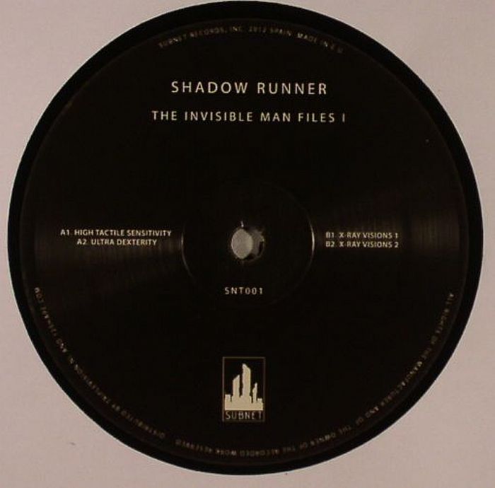SHADOW RUNNER - The Invisible Man Files 1