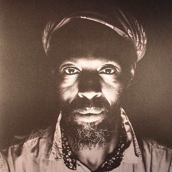 ISHAN SOUND feat RAS ADDIS - Clash Of The Titans