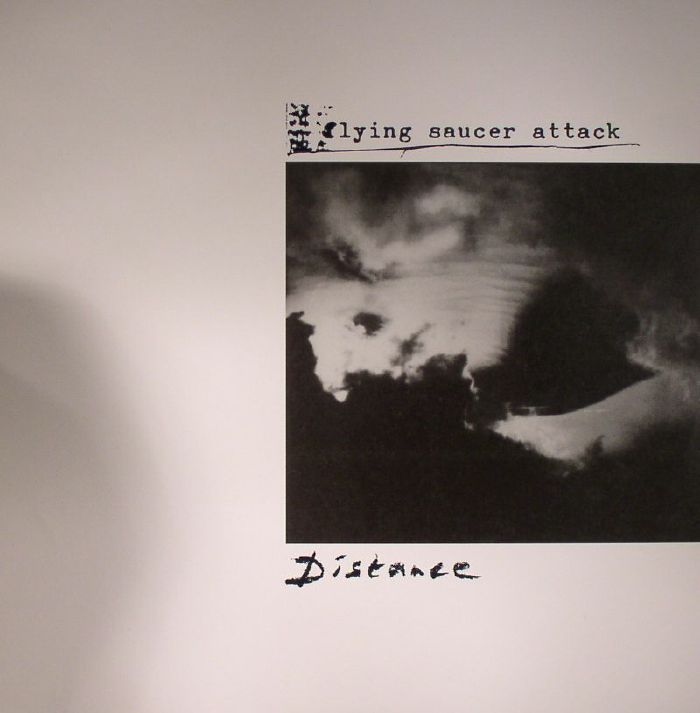 FLYING SAUCER ATTACK - Distance
