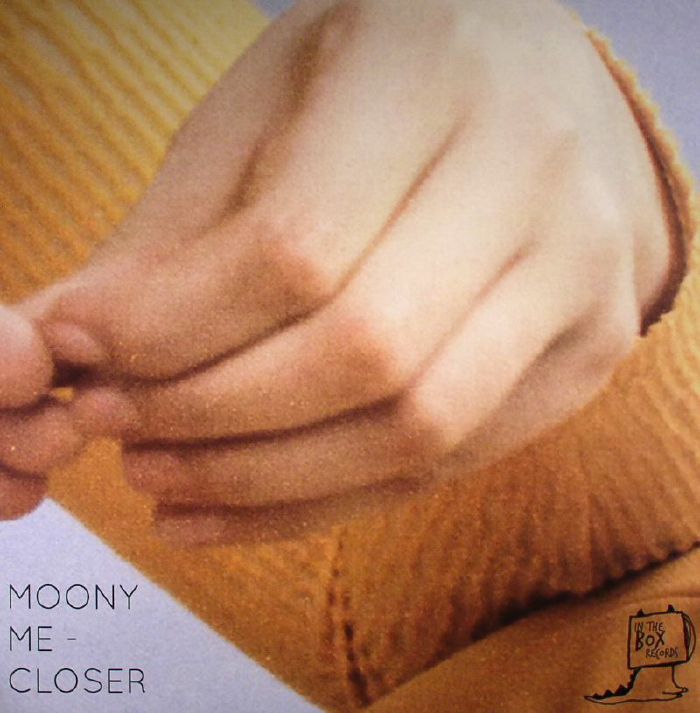 MOONY ME - Closer