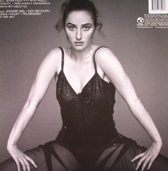 BANKS - The Altar