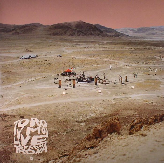 TORO Y MOI - Live From Trona