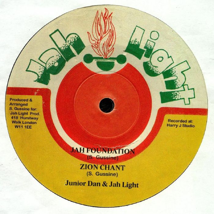 JUNIOR DAN/JAH LIGHT - Zion Chant