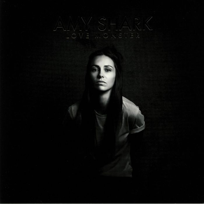 AMY SHARK - Love Monster