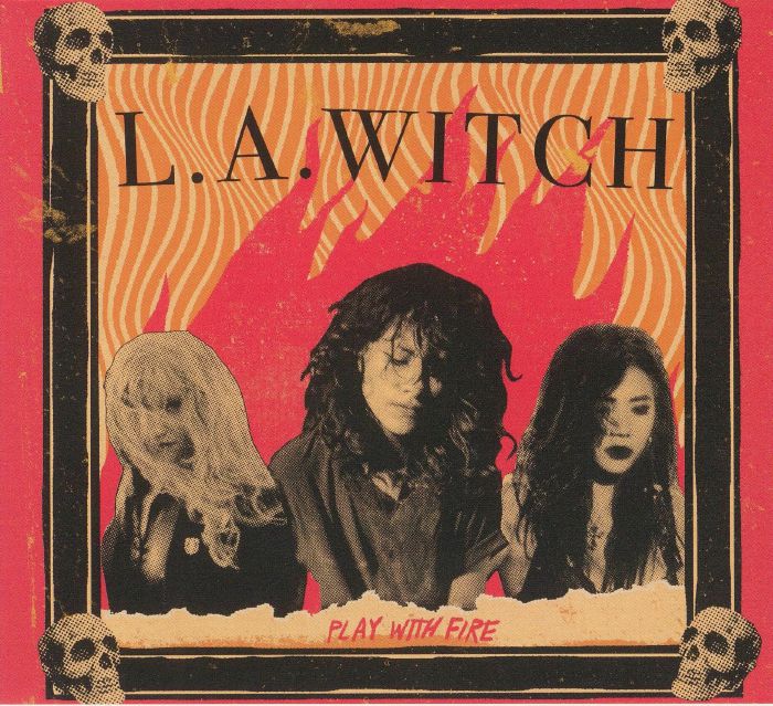 LA WITCH - Play With Fire