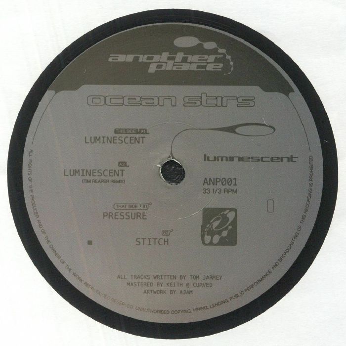 OCEAN STIRS - Luminescent