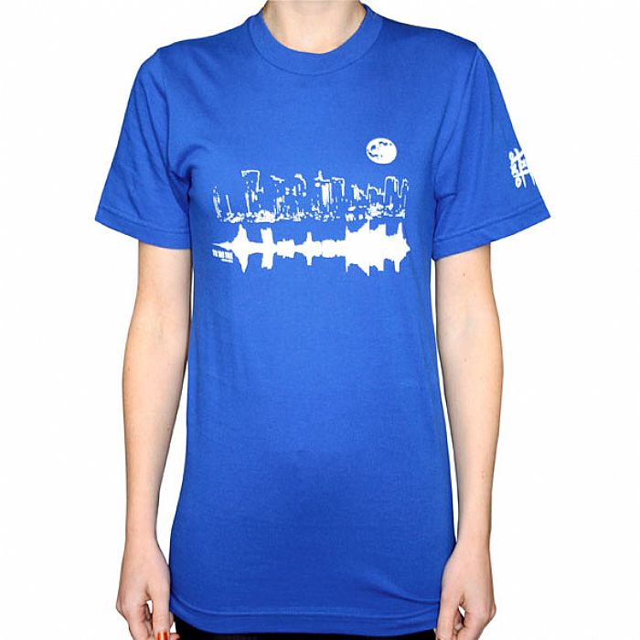 TIC TAC TOE - Tic Tac Toe City Design T-Shirt (blue with white logo)