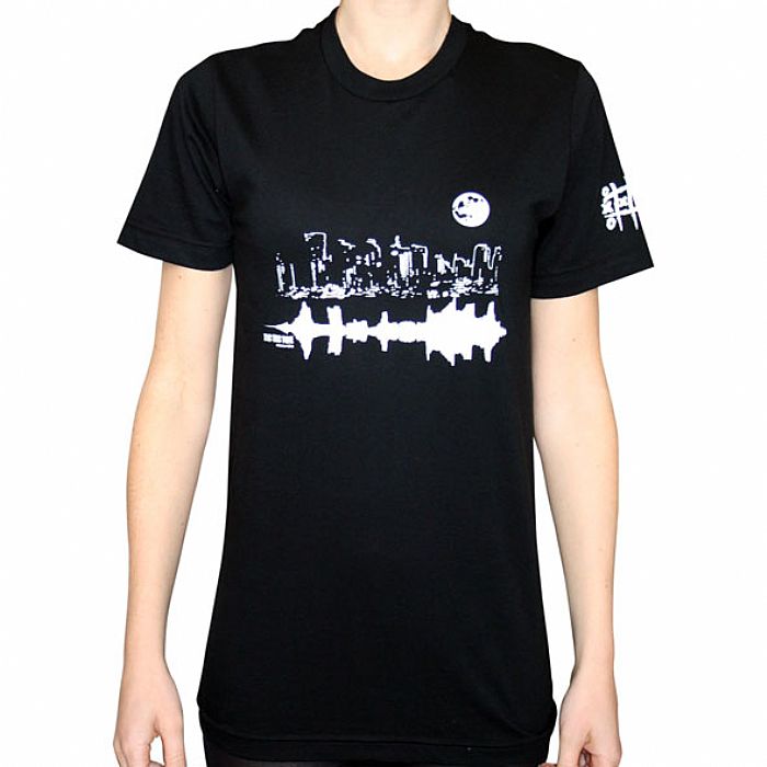 TIC TAC TOE - Tic Tac Toe City Design T-Shirt (black with white logo)