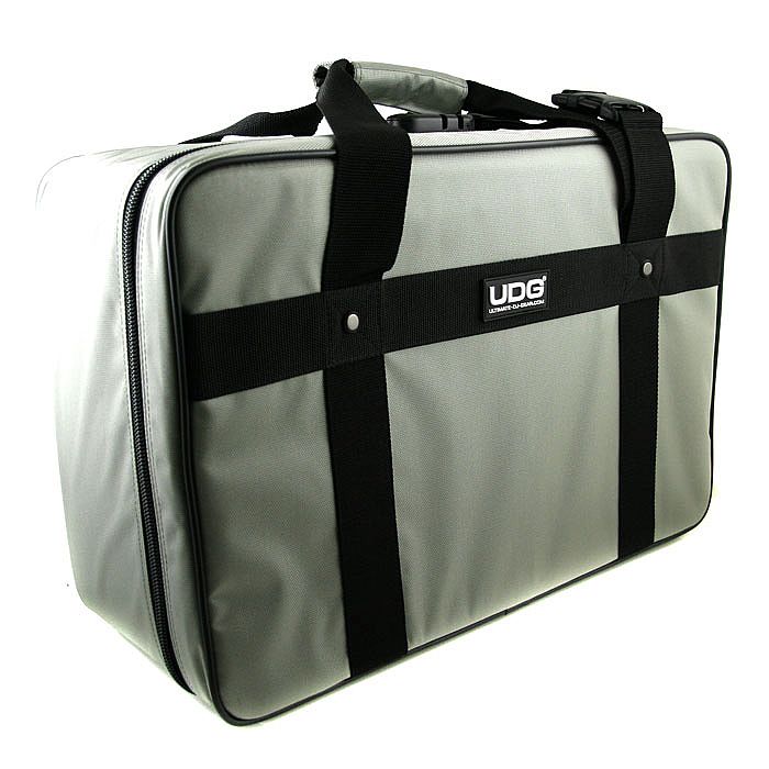 UDG UDG Ultimate CD Jewel Cases Bag (holds 90 CDs in jewel cases or 270 ...