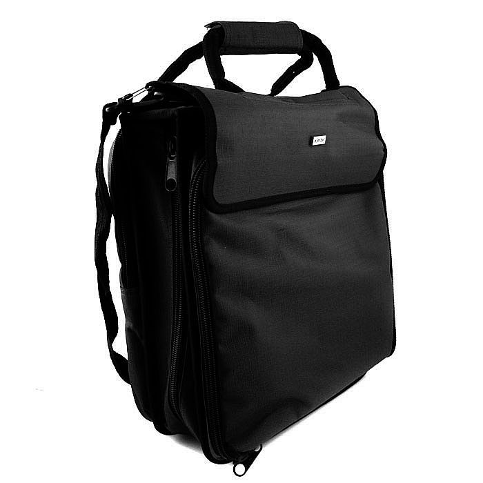 AGENDA - Agenda 320 + 16 Pro DJ CD Carry Case (black) (heavy duty 600D polyester ripstop/PVC fabric shell, supplied with 40 x 8 capacity CD sleeves (total 320 capacity), toughened rubber corner protectors, detachable & adjustable shoulder strap with shoulder pad)