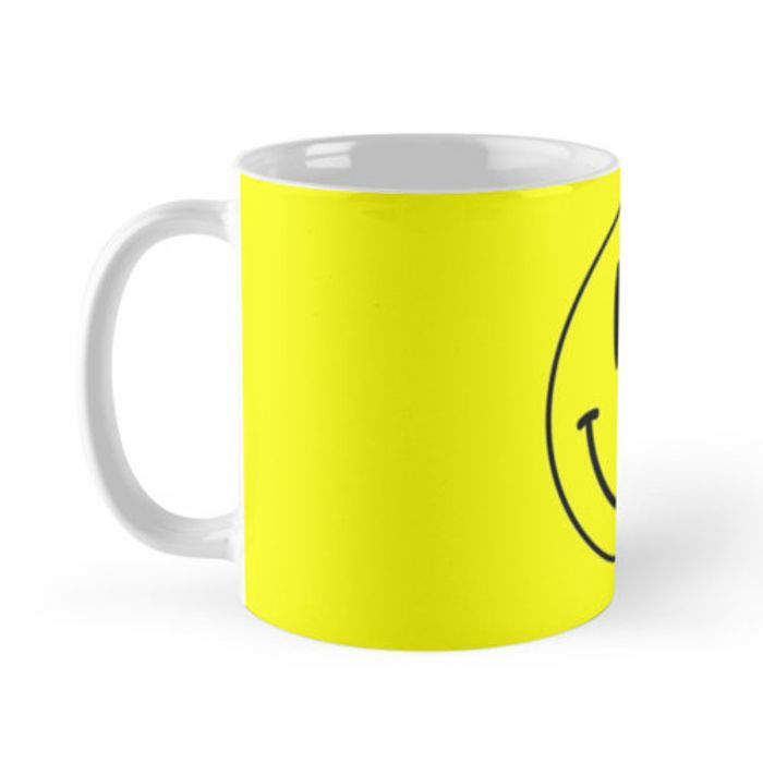 ACID HOUSE SMILEY FACE MUG - Acid House Smiley Face Mug (11oz)