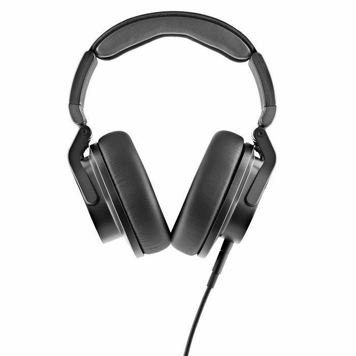 AUSTRIAN AUDIO - Austrian Audio Hi-X60 Professional Closed-Back Over-Ear Studio Headphones