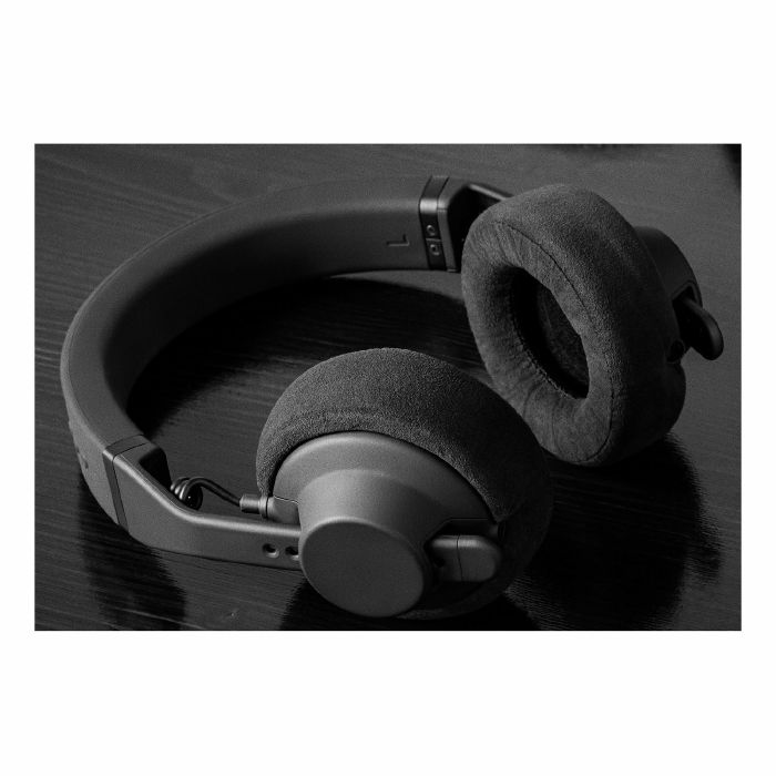 AIAIAI TMA-2 Studio Wireless+ Professional Wireless Headphones