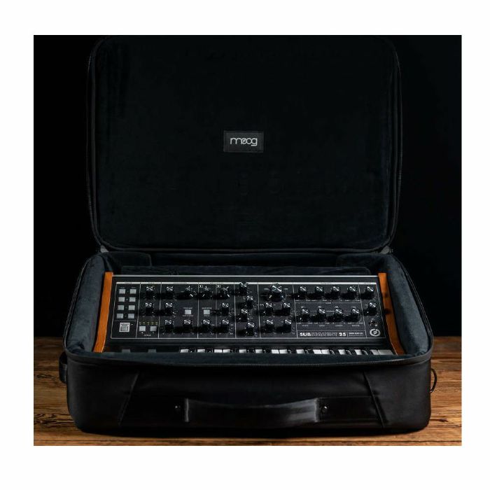 Moog Subsequent 25（専用ケース付） Yahoo!オークション - 美品 ケース付 Moog Subsequent 25 ムーグ