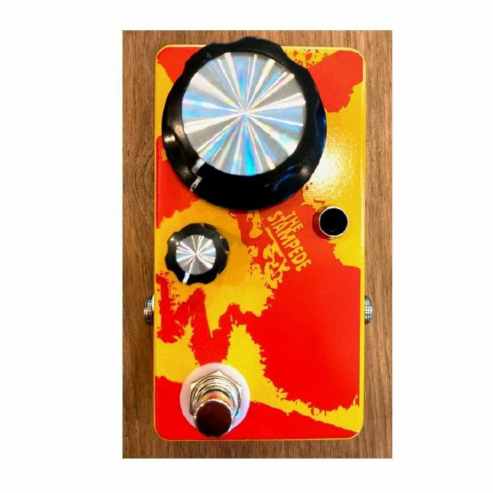 HUNGRY ROBOTS - Hungry Robots The Stampede Glitchy Square-Wave CMOS Fuzz Effects Pedal